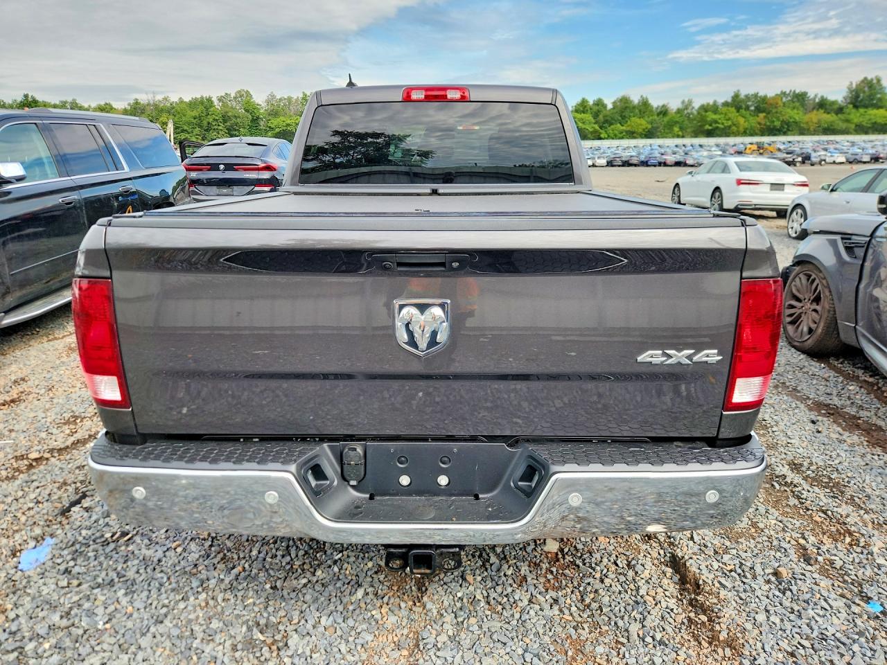 2023 Ram 1500 Classic Tradesman Серый vin: 1C6RR7FG1PS538075