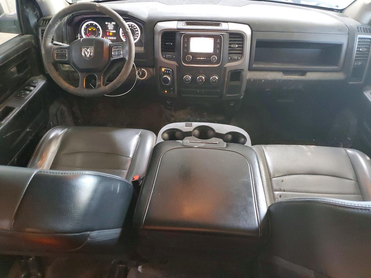 2022 Ram 1500 Classic Tradesman White vin: 1C6RR7FG2NS230166