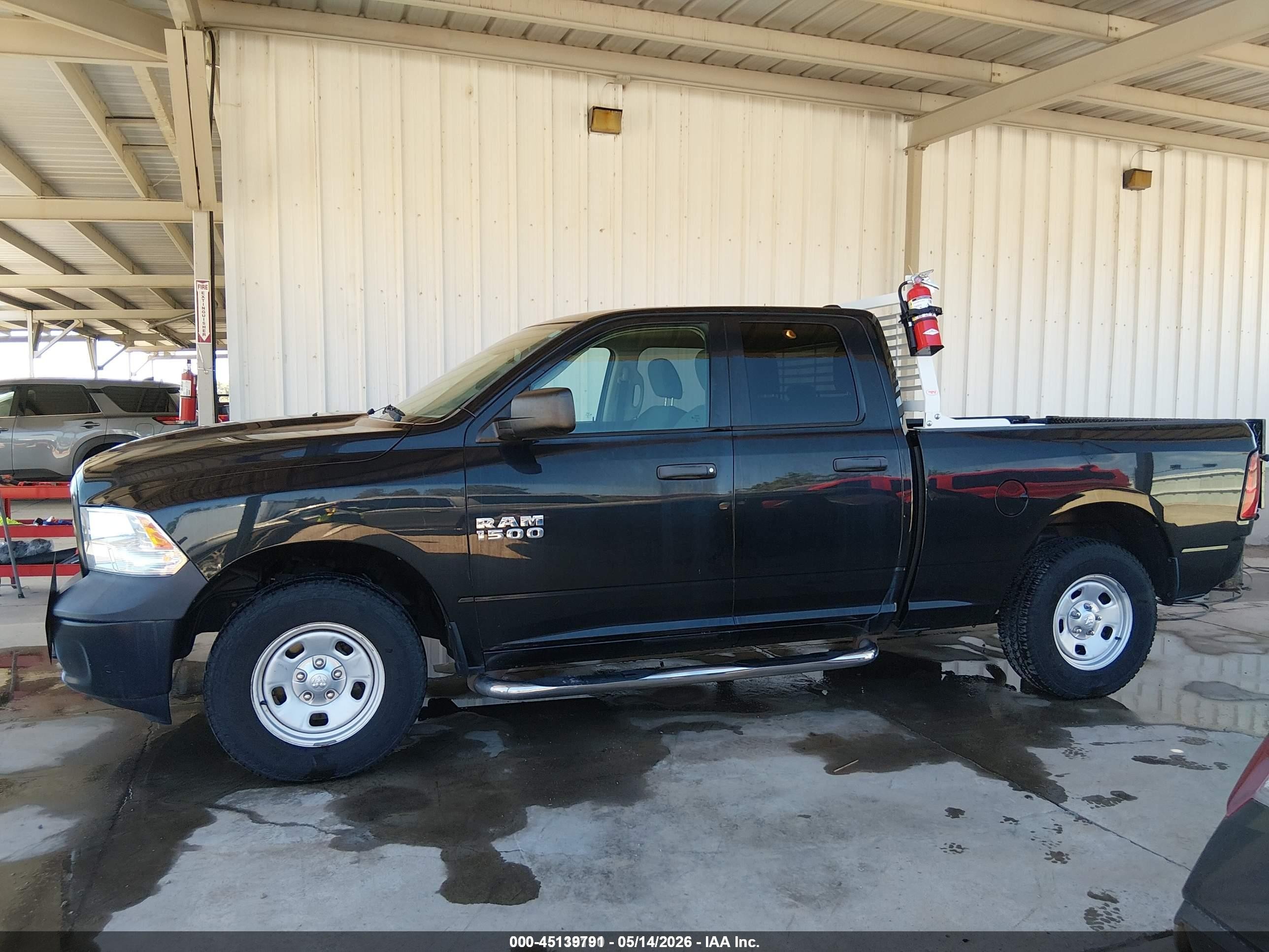 2016 Ram 1500 Tradesman Black vin: 1C6RR7FG3GS334152
