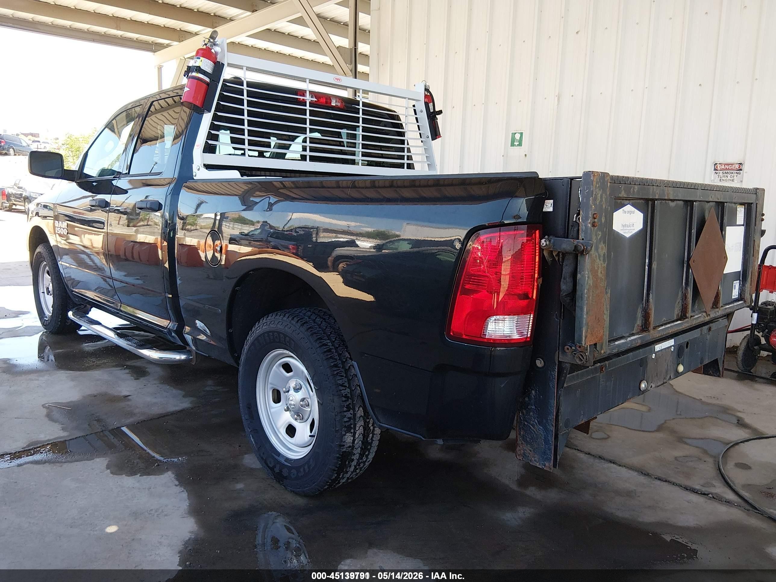 2016 Ram 1500 Tradesman Black vin: 1C6RR7FG3GS334152