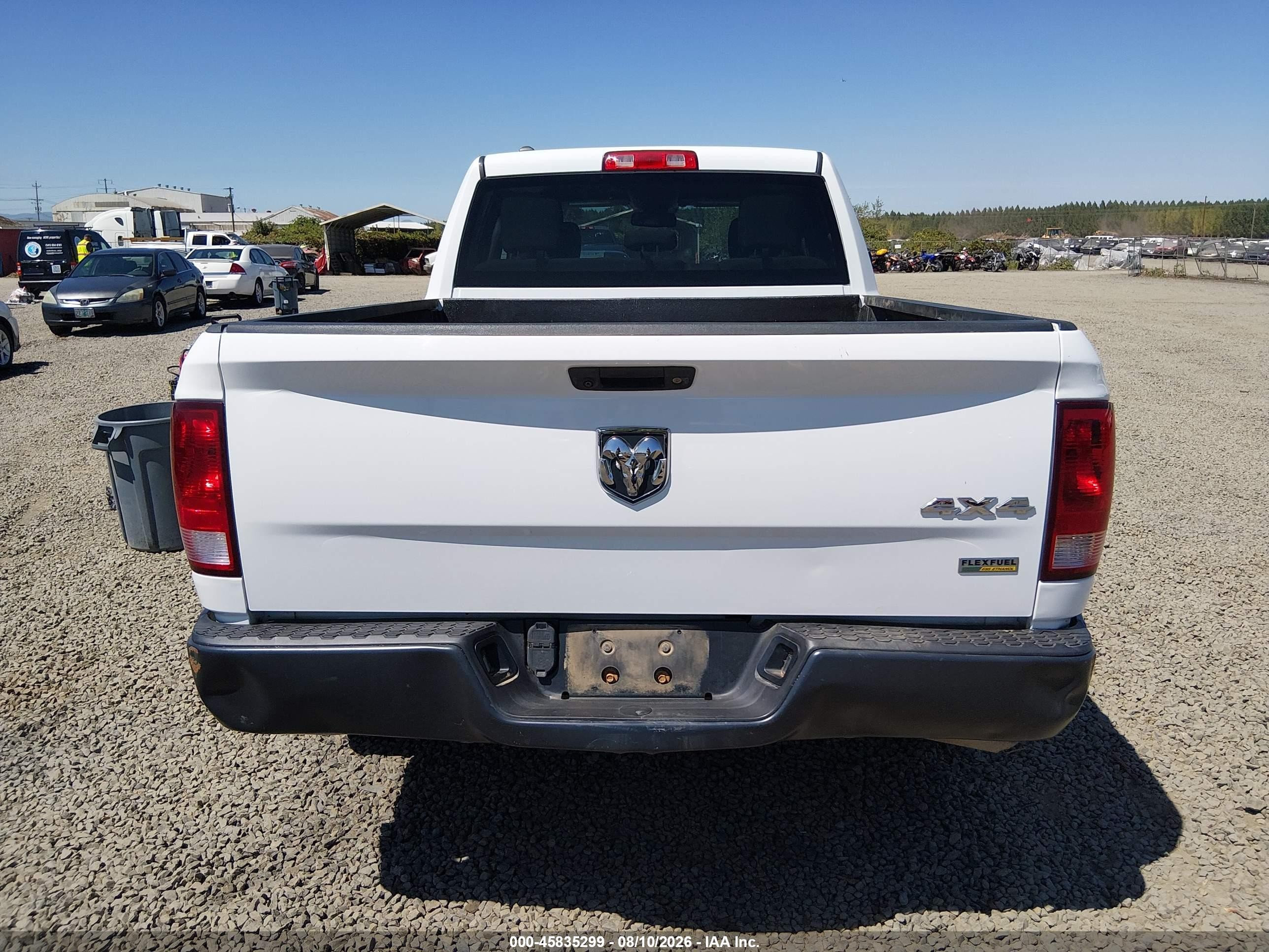 2016 Ram 1500 Tradesman White vin: 1C6RR7FG3GS396053