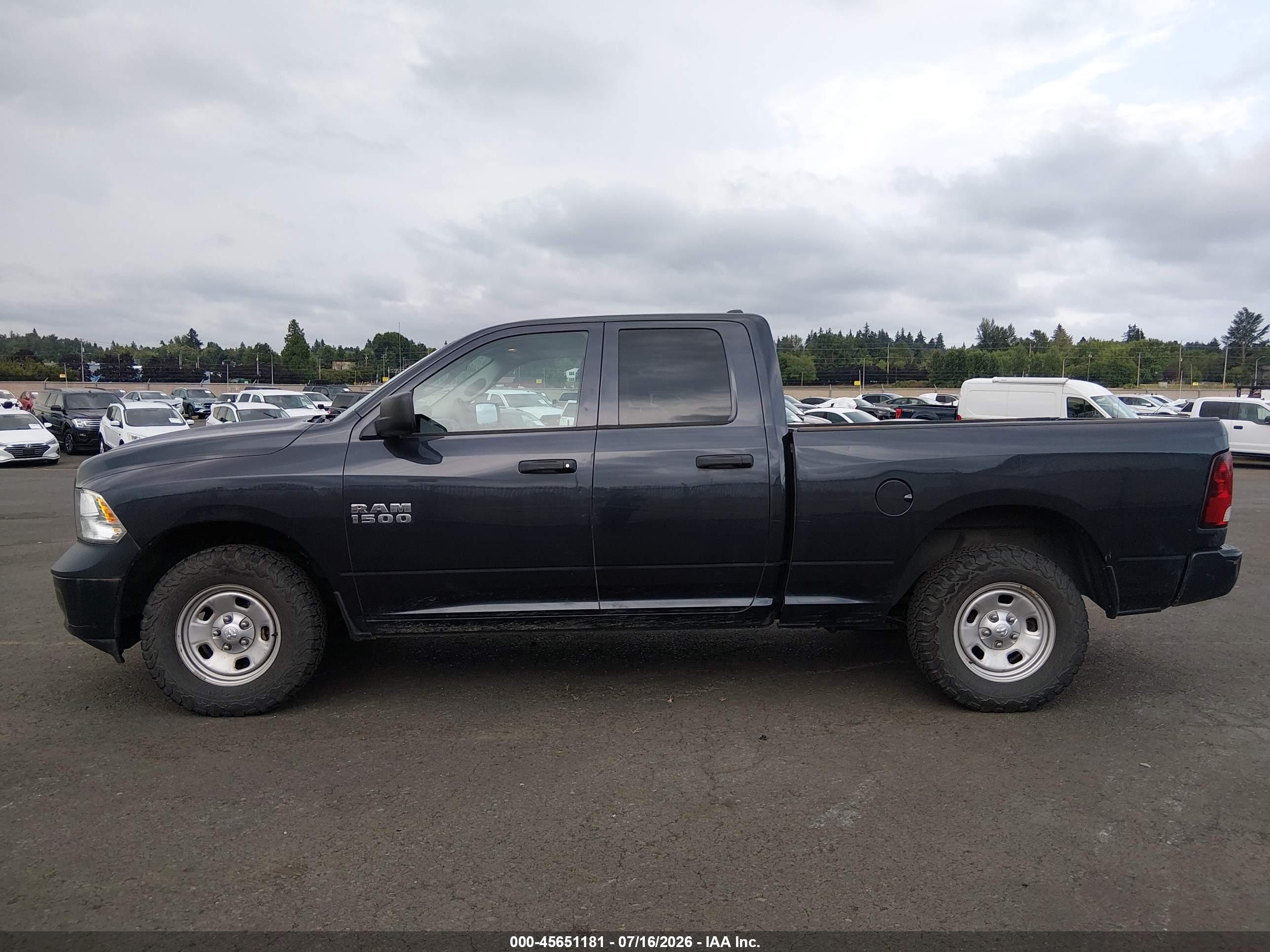 2018 Ram 1500 Tradesman  4x4 6'4 Box Black vin: 1C6RR7FG3JS297255