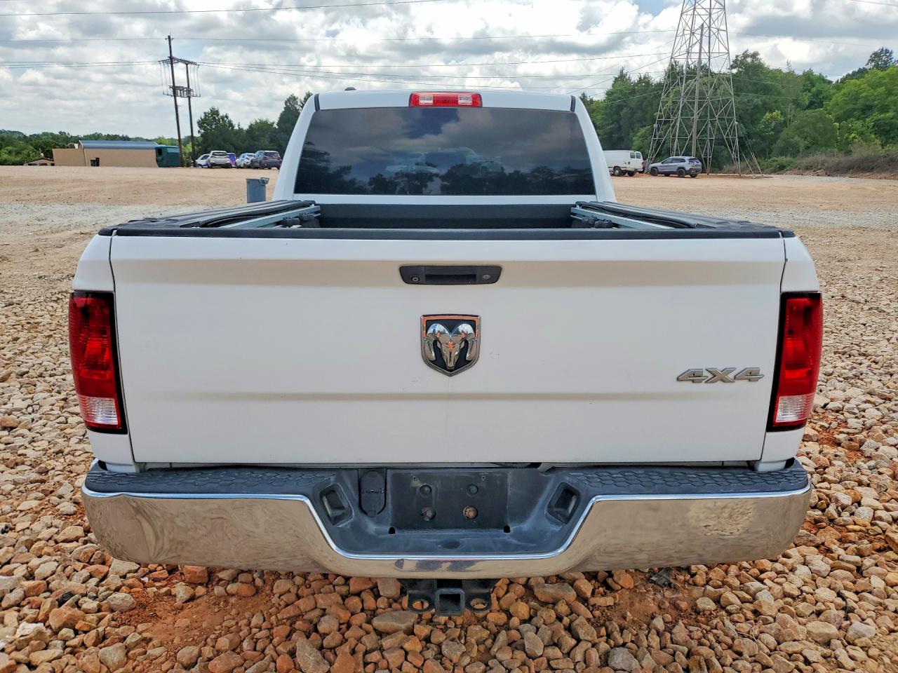 2015 Ram 1500 St White vin: 1C6RR7FG4FS647919