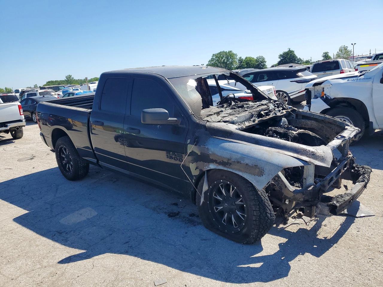 2015 Ram 1500 St Burn vin: 1C6RR7FG4FS672299