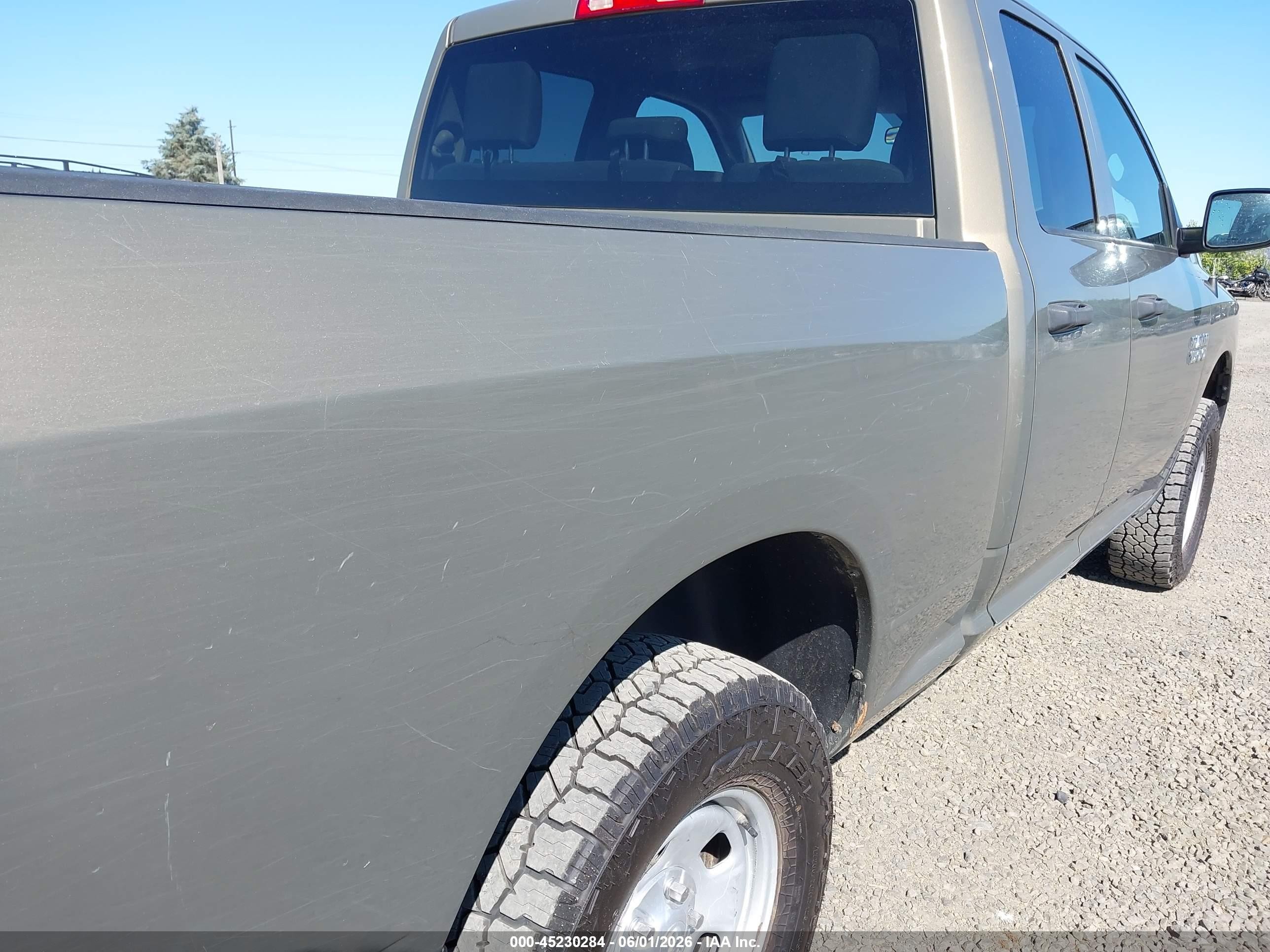 2015 Ram 1500 Tradesman Brown vin: 1C6RR7FG5FS789664