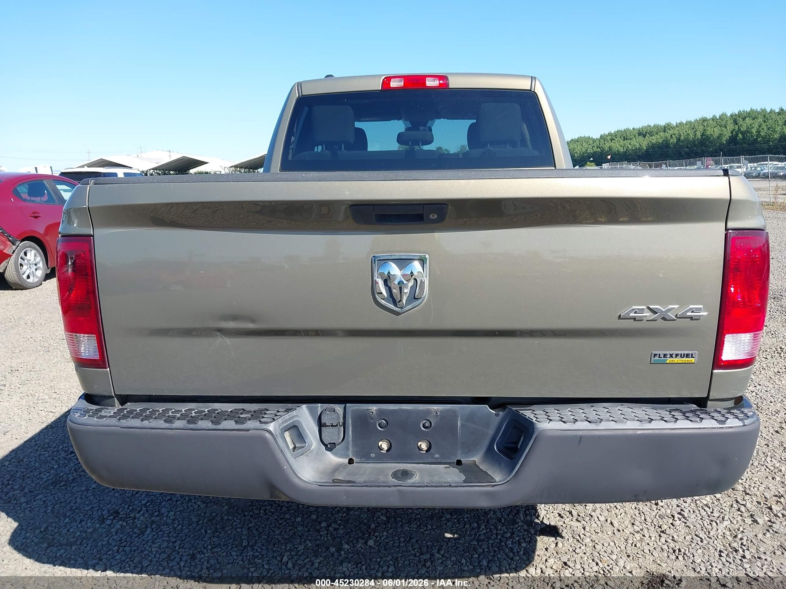 2015 Ram 1500 Tradesman Brown vin: 1C6RR7FG5FS789664