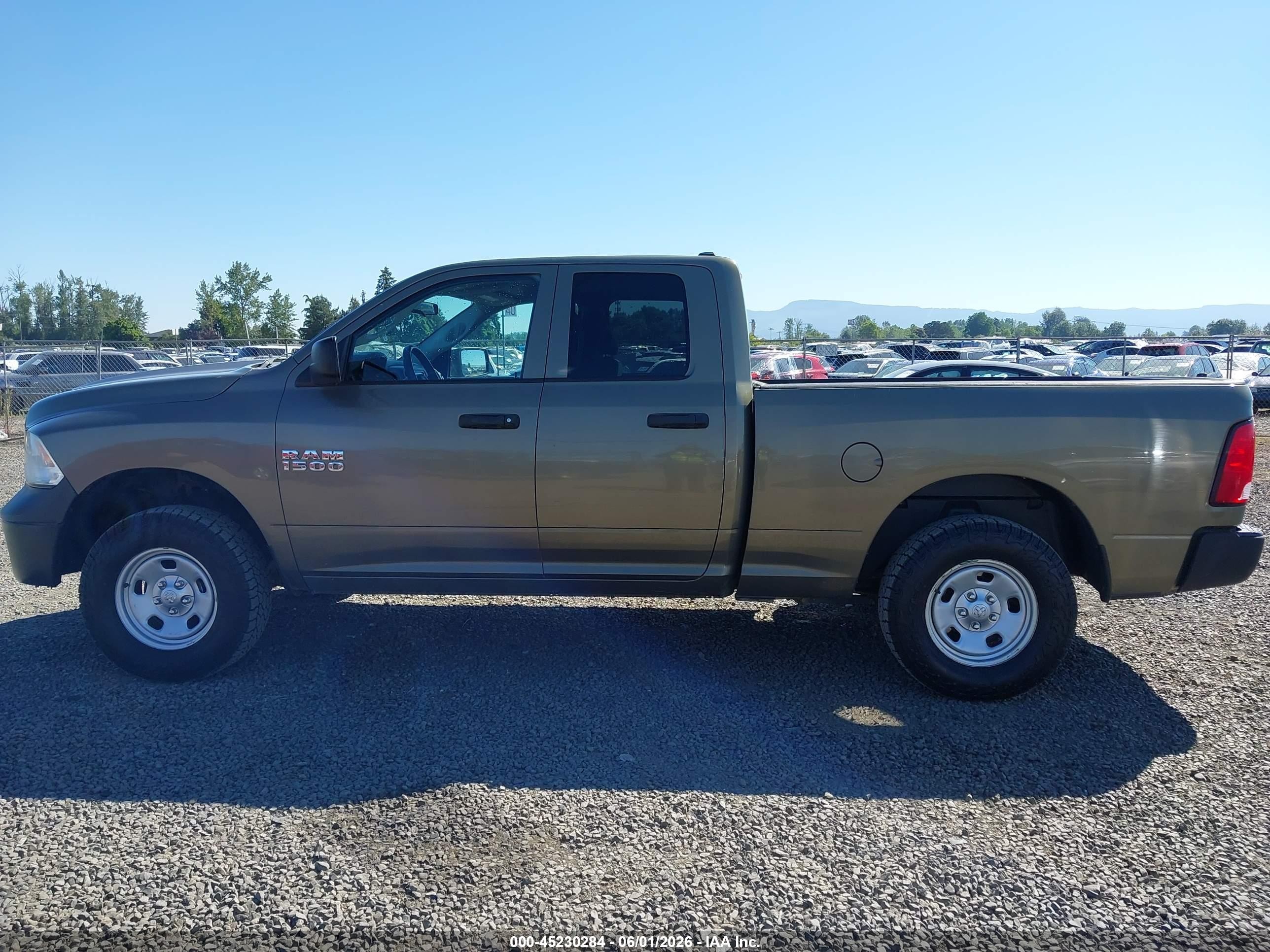 2015 Ram 1500 Tradesman Brown vin: 1C6RR7FG5FS789664