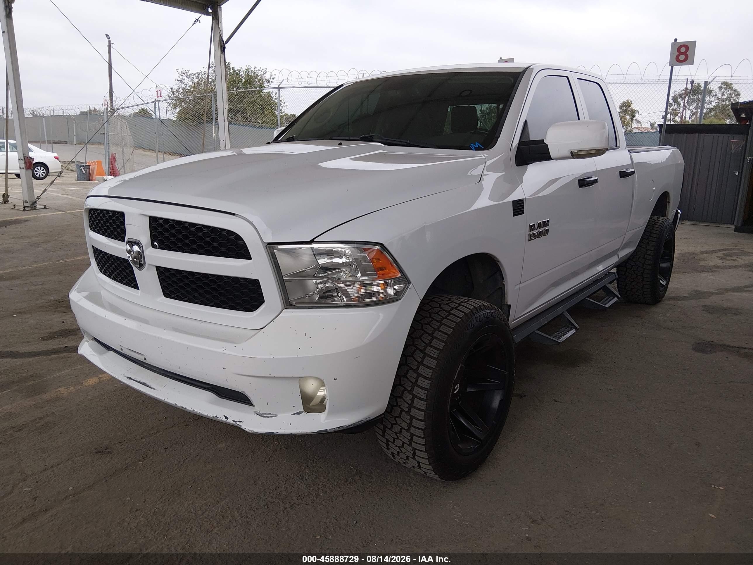 2014 Ram 1500 Tradesman White vin: 1C6RR7FG8ES164657