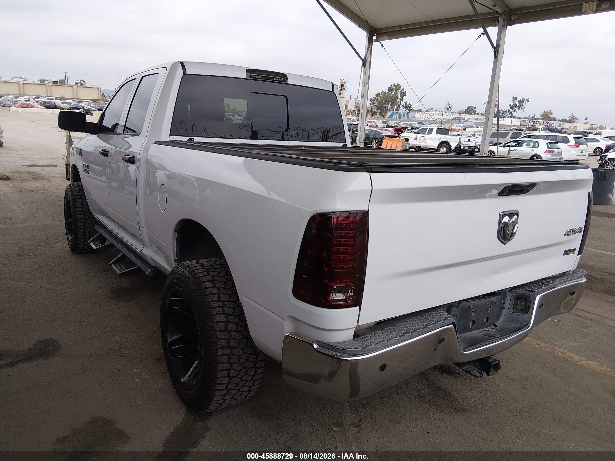 2014 Ram 1500 Tradesman White vin: 1C6RR7FG8ES164657