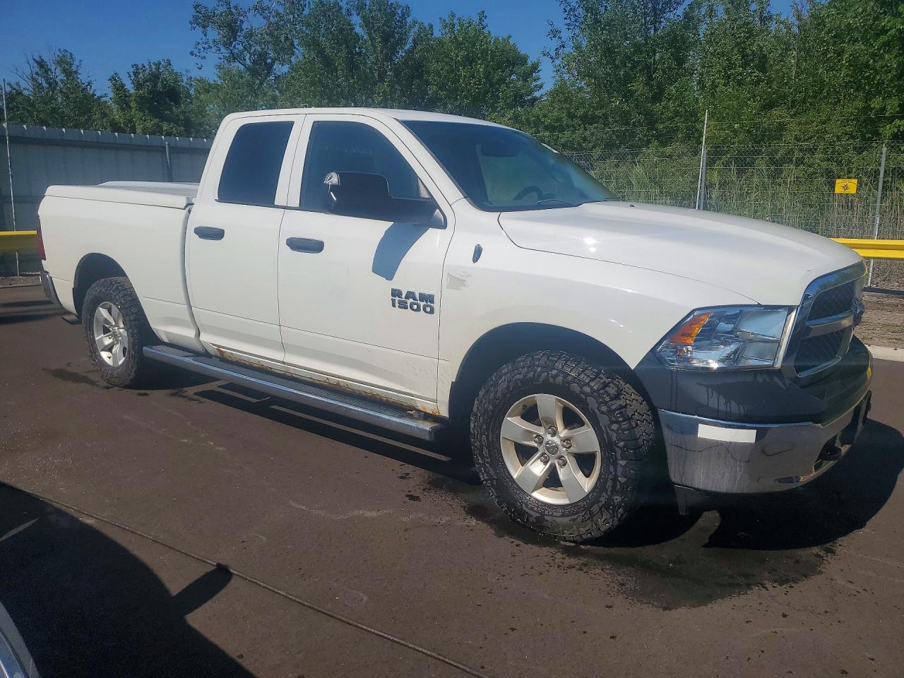 2015 Ram 1500 St White vin: 1C6RR7FG8FS703909