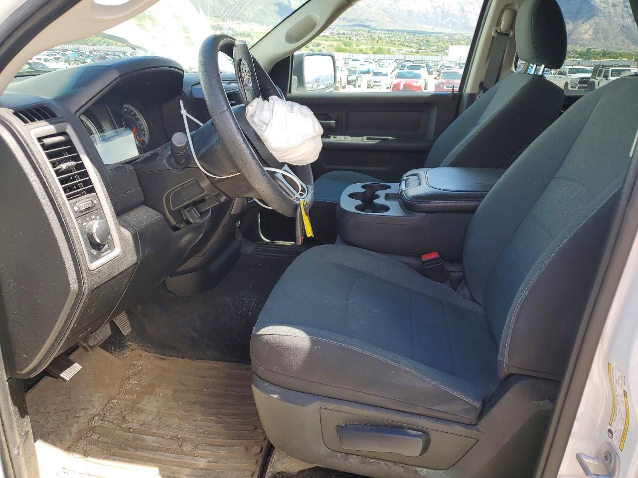2023 Ram 1500 Classic Tradesman Белый vin: 1C6RR7FG8PS547128