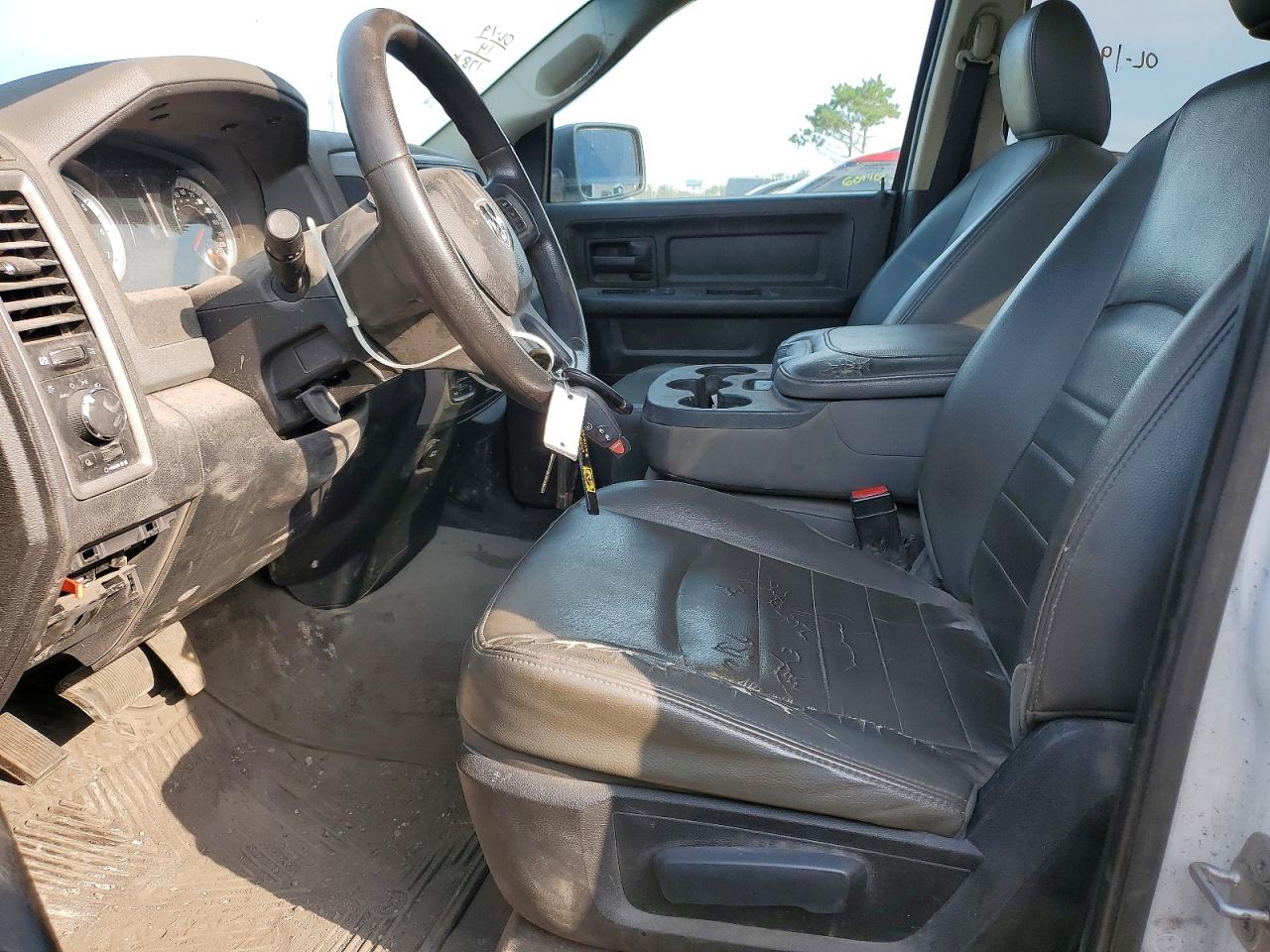 2014 Ram 1500 St White vin: 1C6RR7FG9ES139413