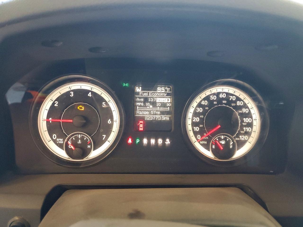 2015 Ram 1500 St White vin: 1C6RR7FGXFS746793