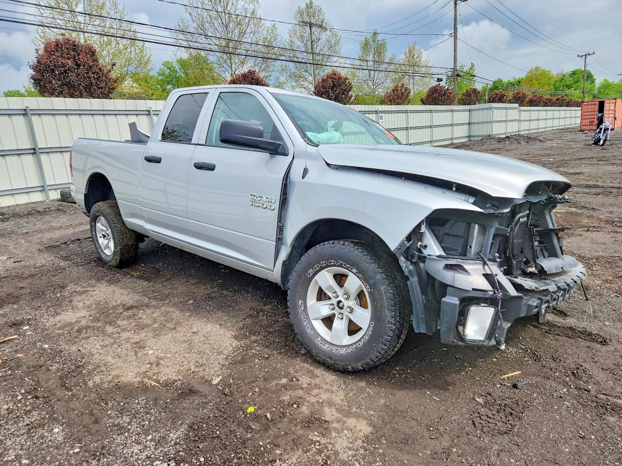 2018 Ram 1500 St Silver vin: 1C6RR7FGXJS328601