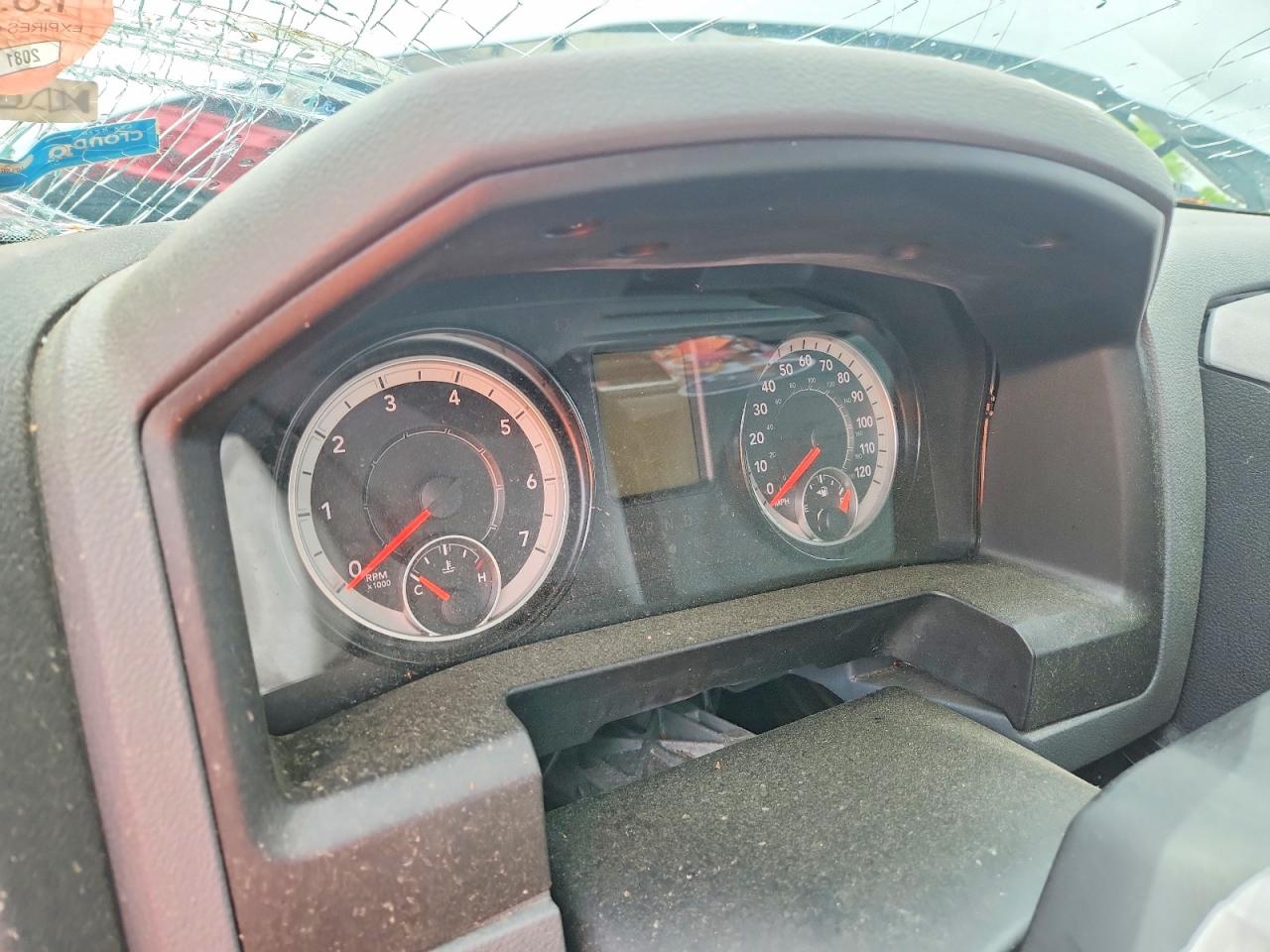 2018 Ram 1500 St Silver vin: 1C6RR7FGXJS328601