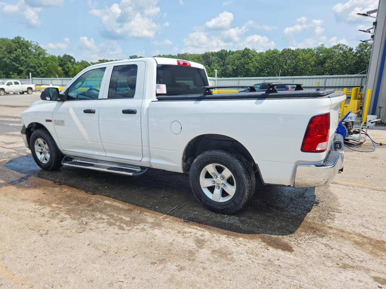 2014 Ram 1500 St White vin: 1C6RR7FM0ES302925