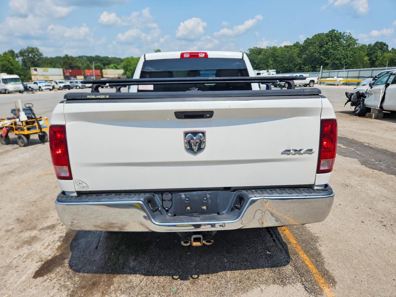 2014 Ram 1500 St White vin: 1C6RR7FM0ES302925