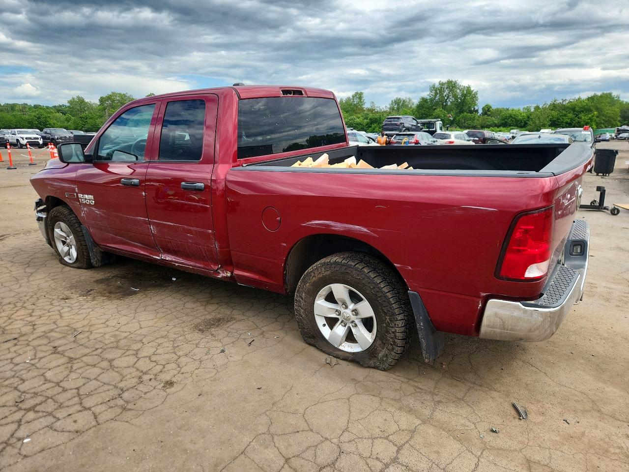 2014 Ram 1500 St Burgundy vin: 1C6RR7FM0ES385059