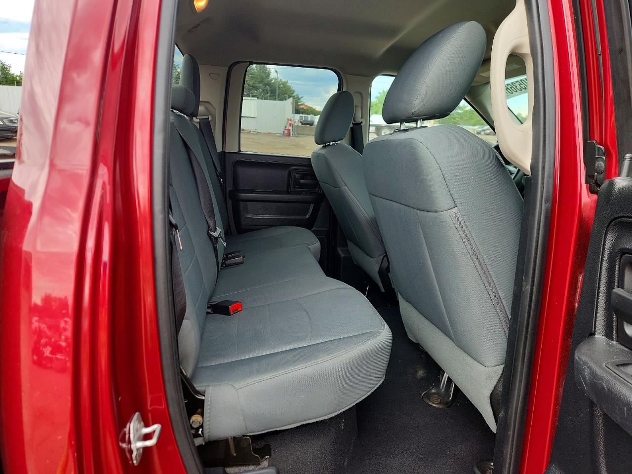2014 Ram 1500 St Burgundy vin: 1C6RR7FM0ES385059