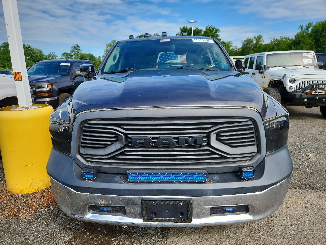 2015 Ram 1500 St Gray vin: 1C6RR7FM9FS596844