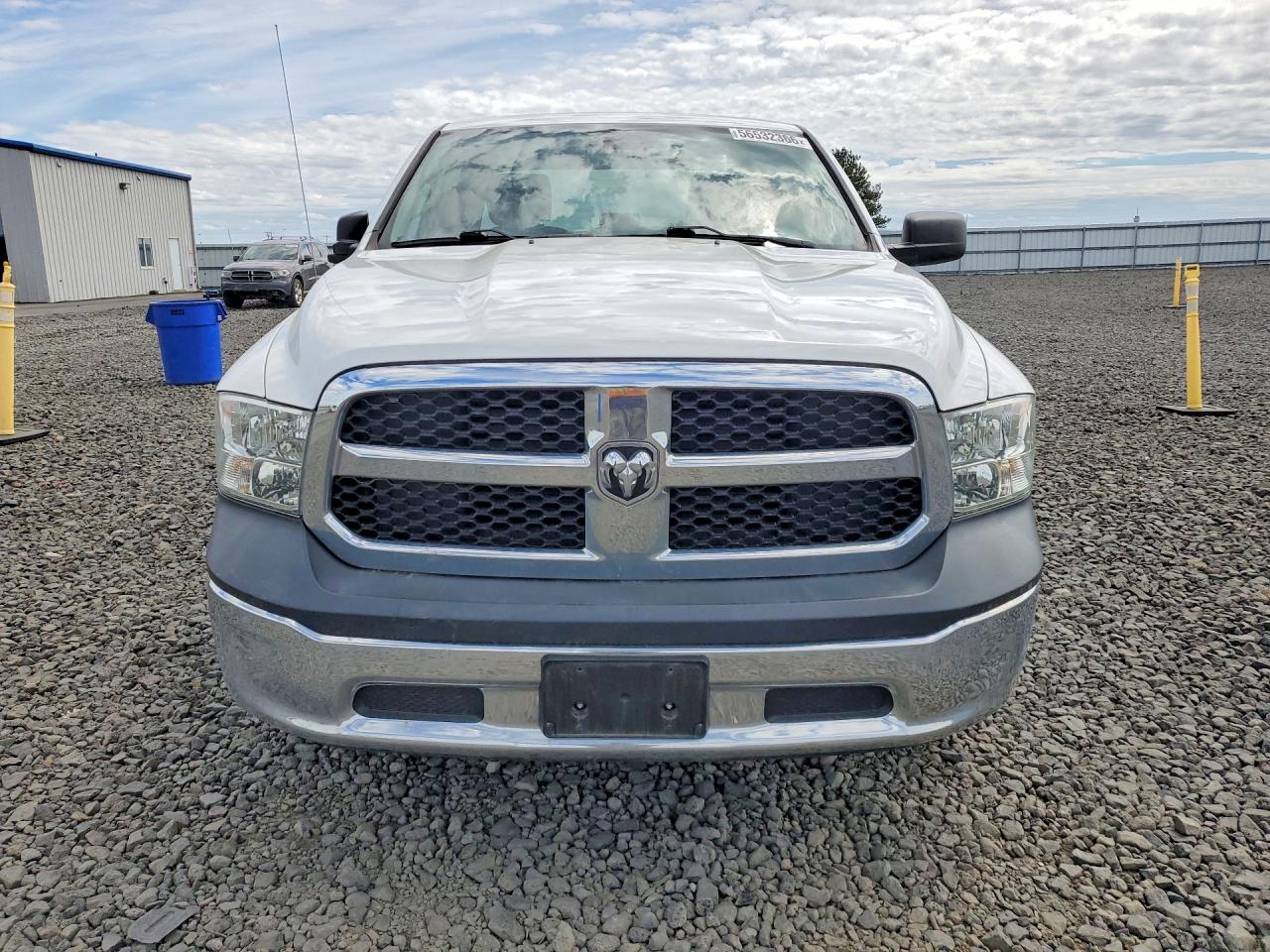 2017 Ram 1500 St Белый vin: 1C6RR7FMXHS528460