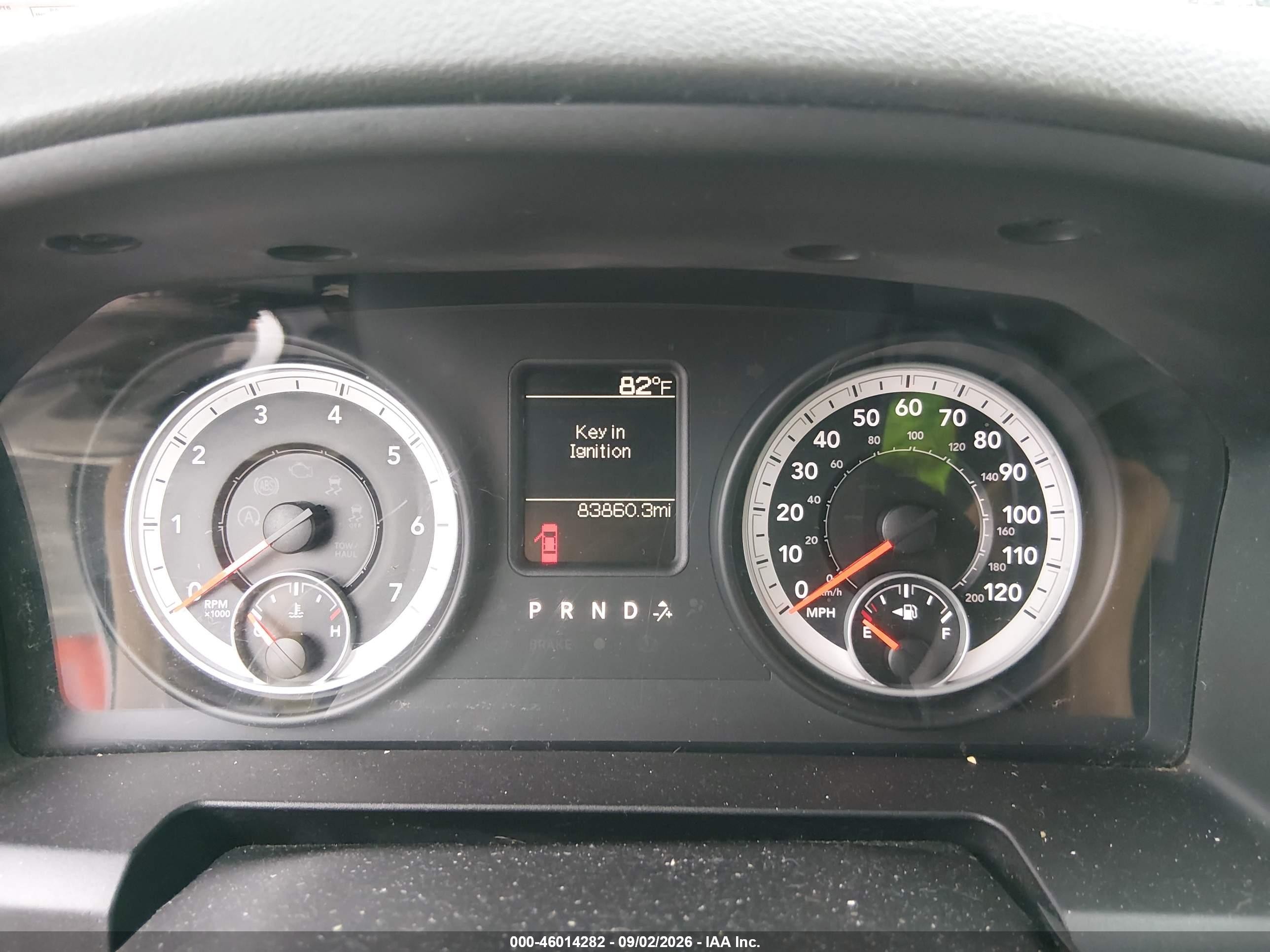 2013 Ram 1500 St White vin: 1C6RR7FP2DS502391