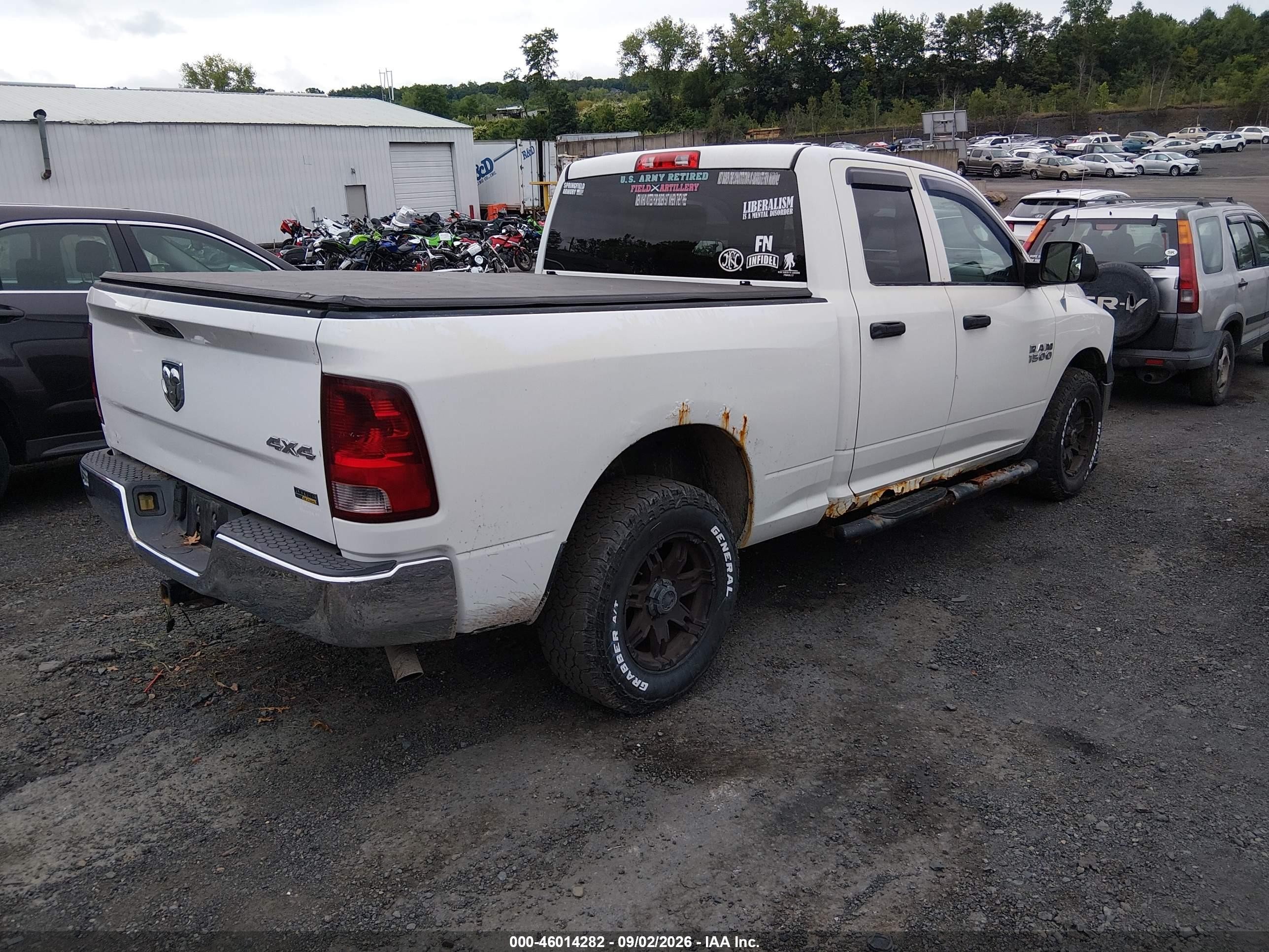 2013 Ram 1500 St White vin: 1C6RR7FP2DS502391