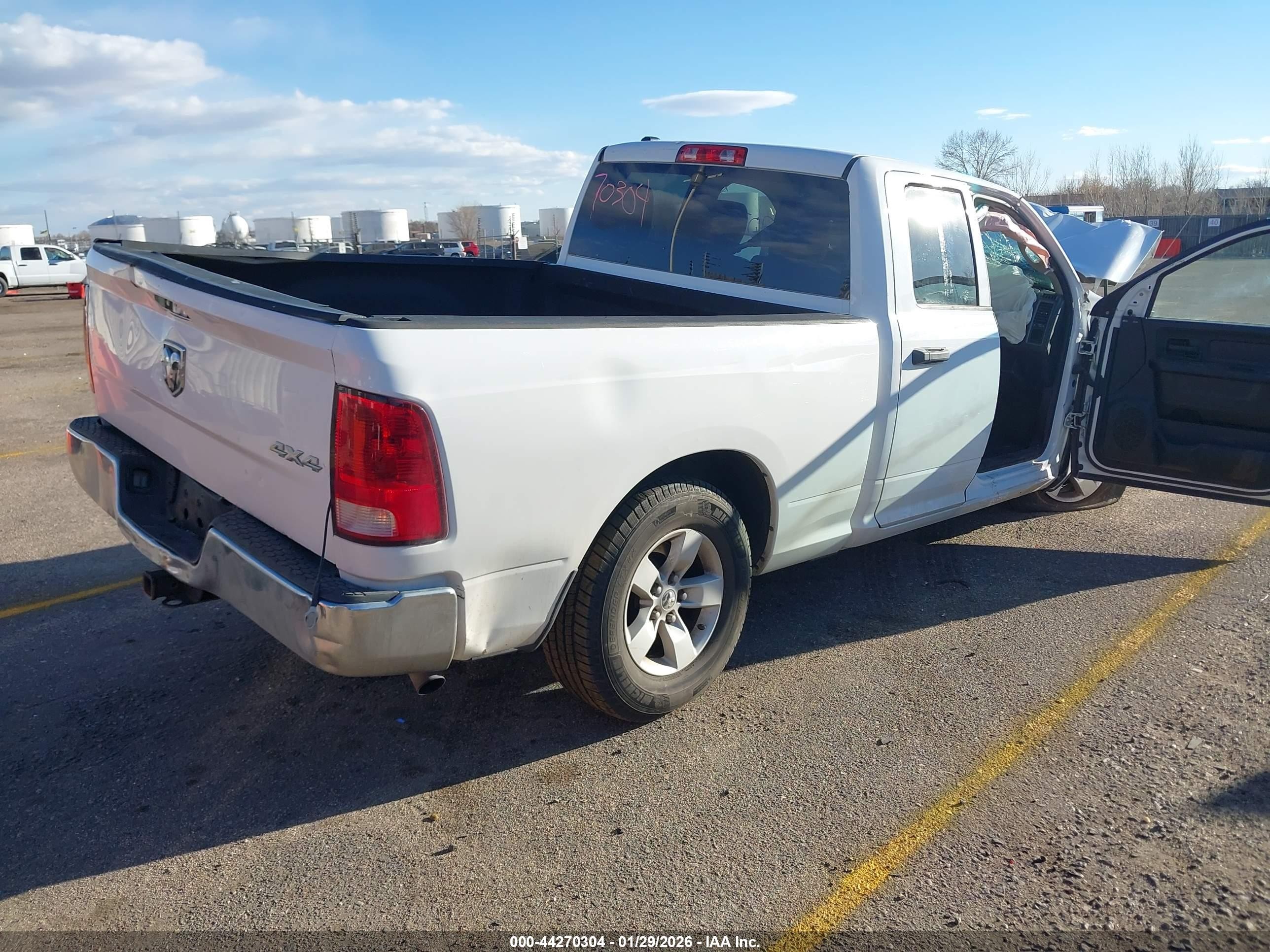 2013 Ram 1500 Tradesman White vin: 1C6RR7FP5DS684152