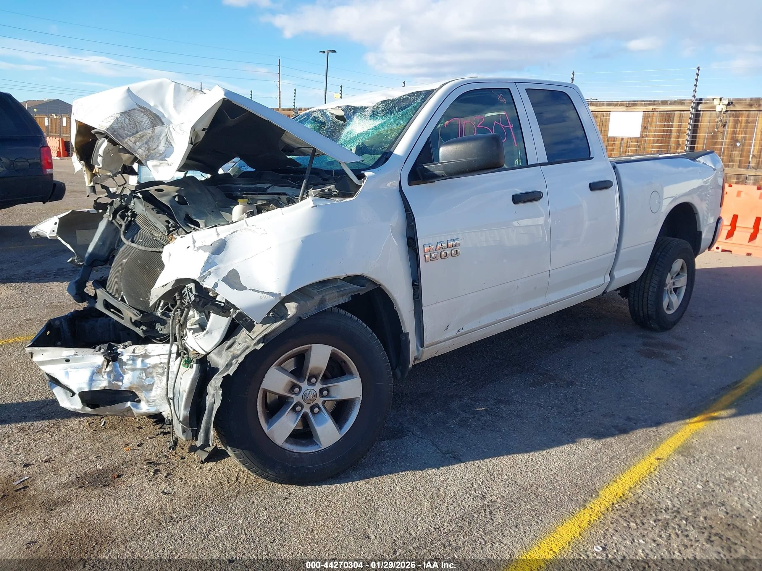 2013 Ram 1500 Tradesman White vin: 1C6RR7FP5DS684152