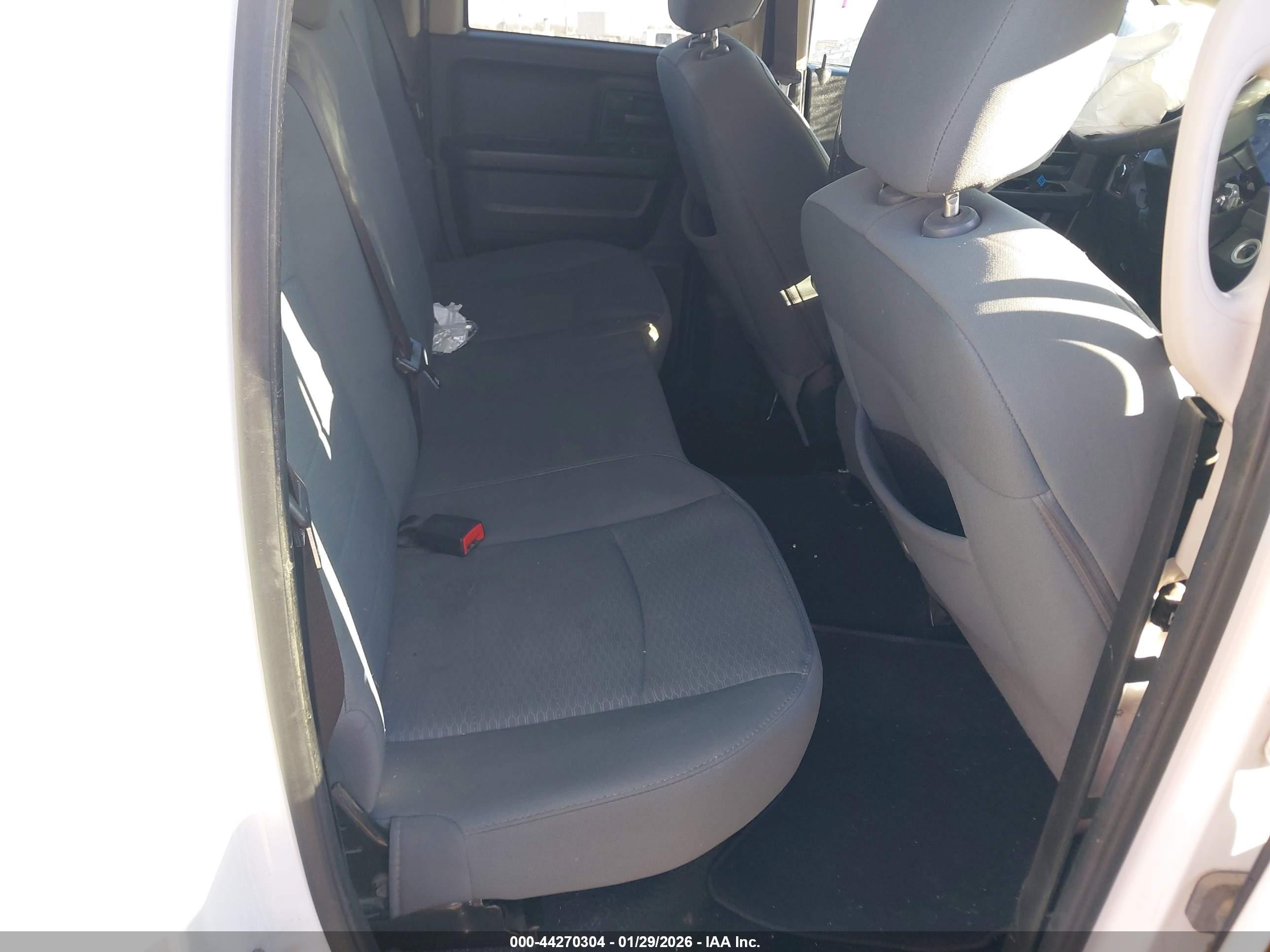 2013 Ram 1500 Tradesman White vin: 1C6RR7FP5DS684152