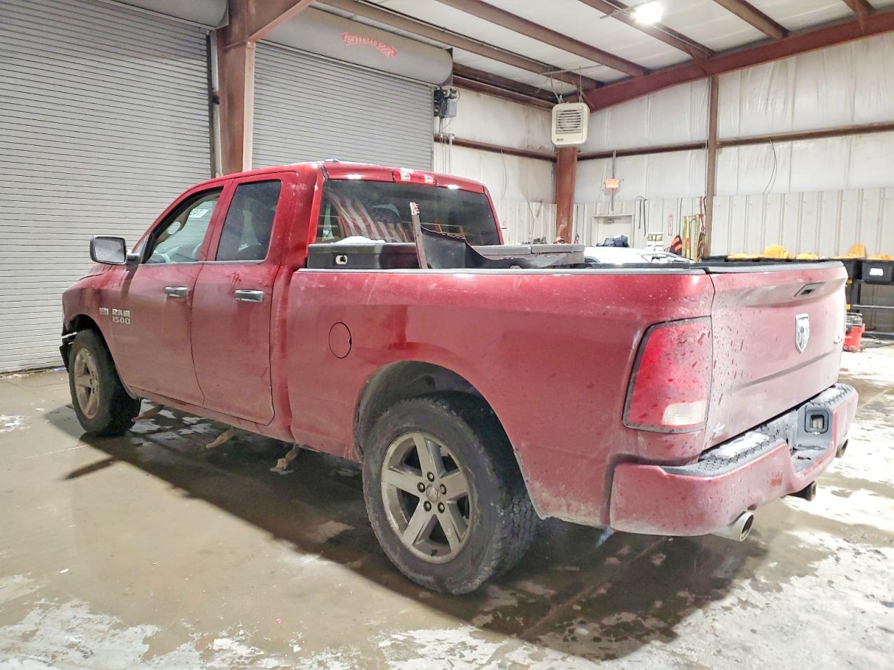 2013 Ram 1500 St Red vin: 1C6RR7FT0DS521258
