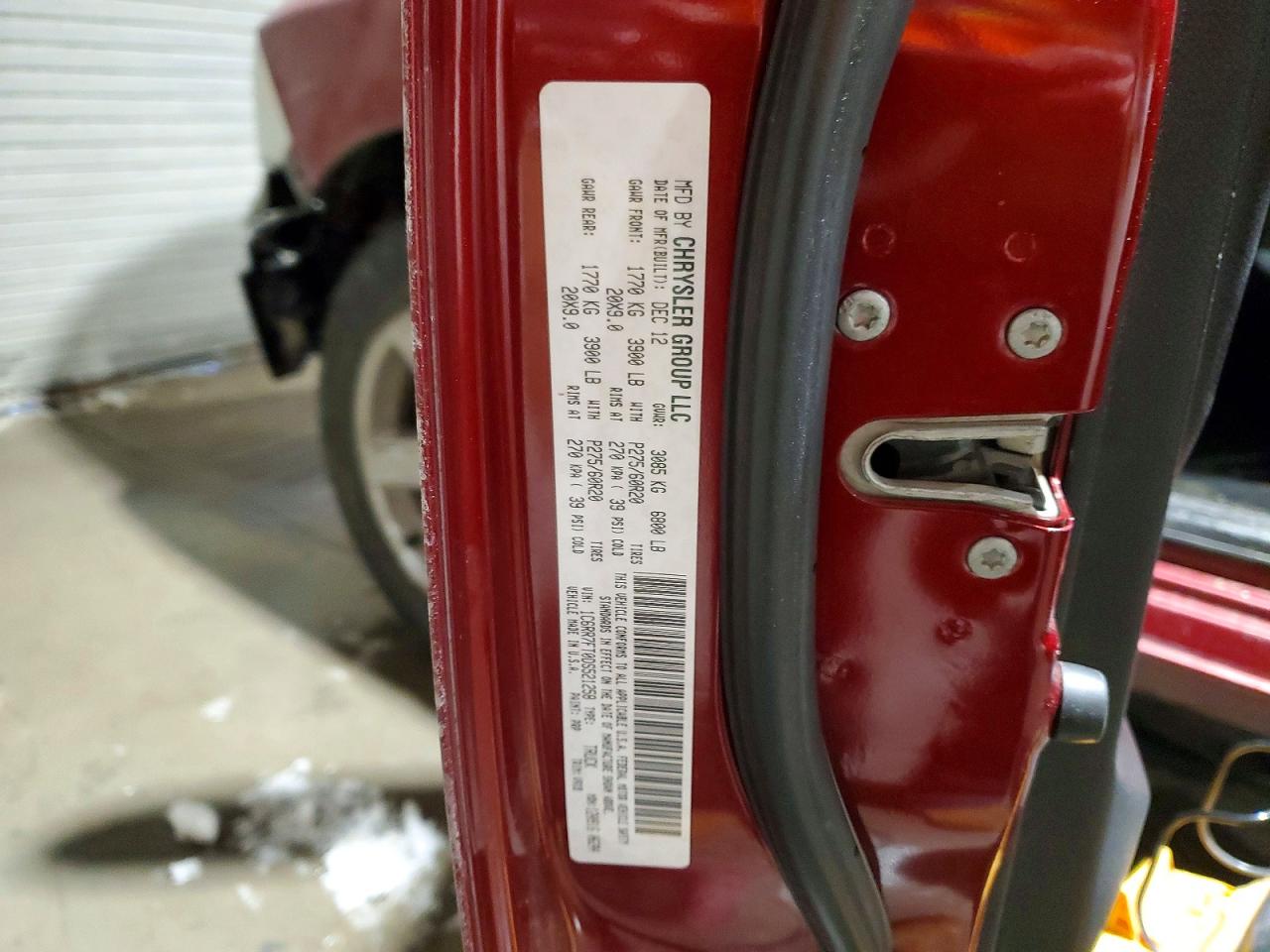 2013 Ram 1500 St Red vin: 1C6RR7FT0DS521258
