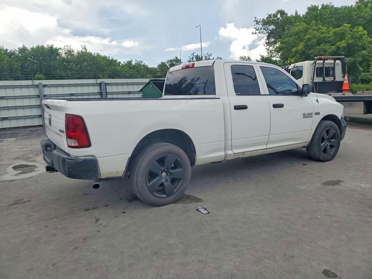 2013 Ram 1500 St White vin: 1C6RR7FT0DS572422