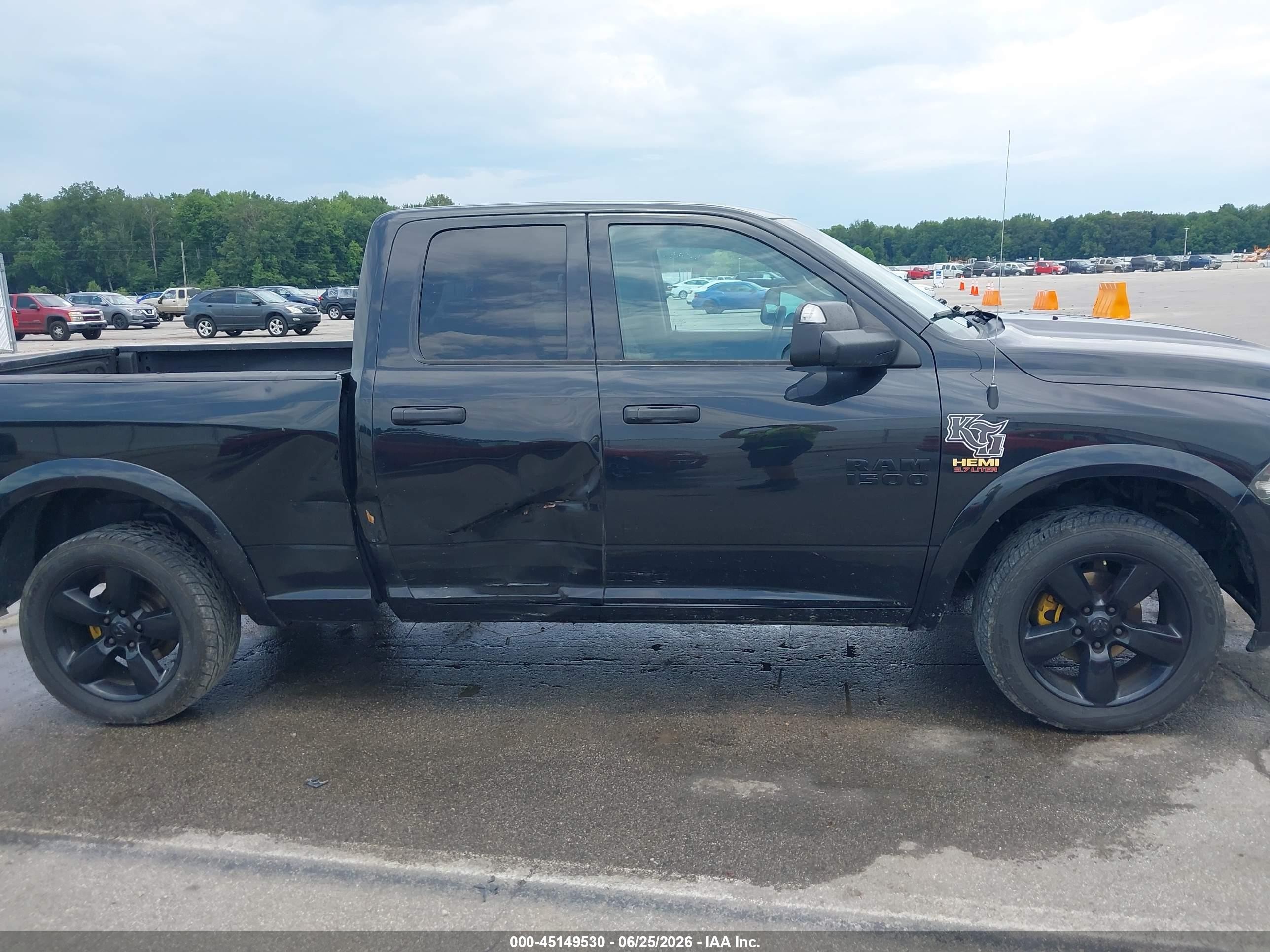 2015 Ram 1500 Express Black vin: 1C6RR7FT0FS683216
