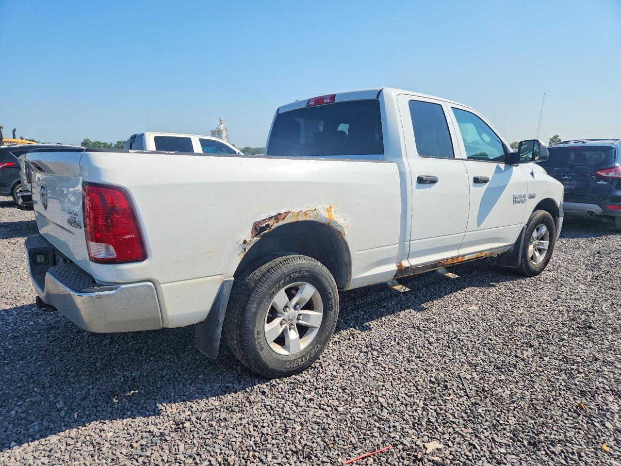 2013 Ram 1500 St White vin: 1C6RR7FT1DS590007