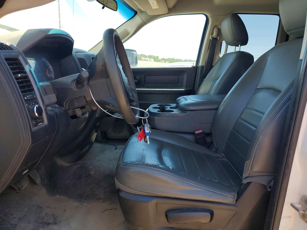 2013 Ram 1500 St White vin: 1C6RR7FT1DS698496