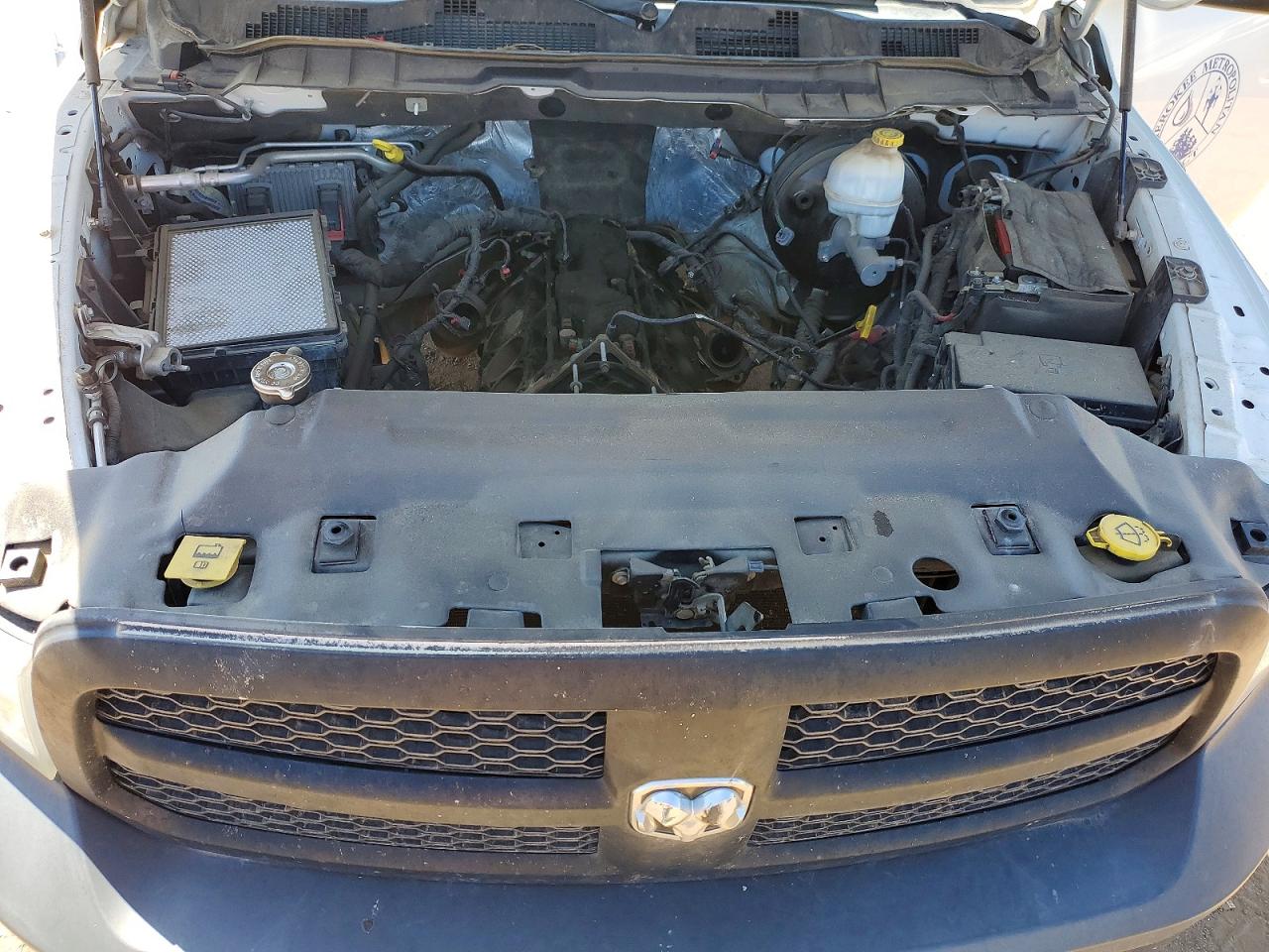 2013 Ram 1500 St White vin: 1C6RR7FT1DS698496