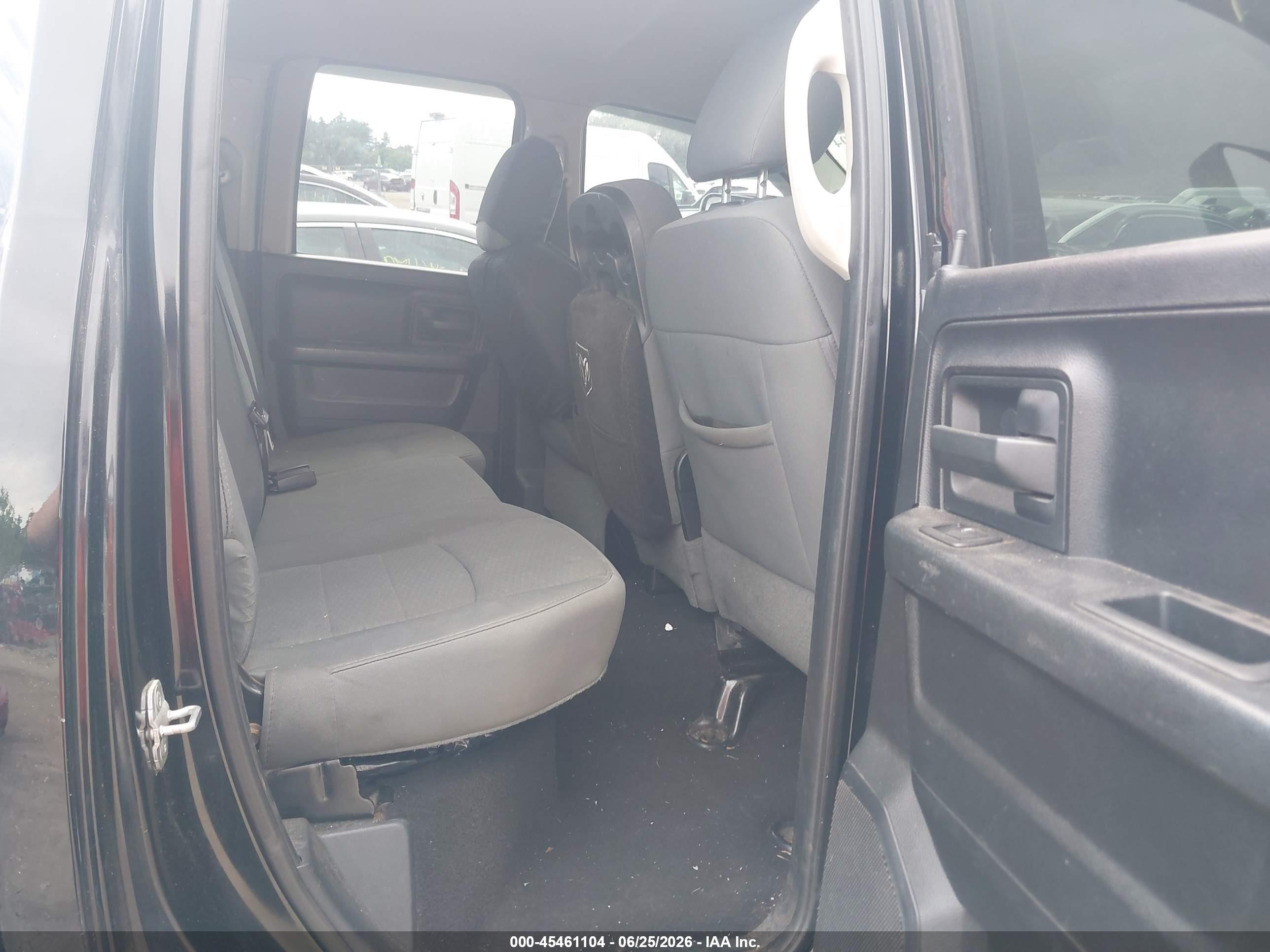 2014 Ram 1500 Express Black vin: 1C6RR7FT1ES118407