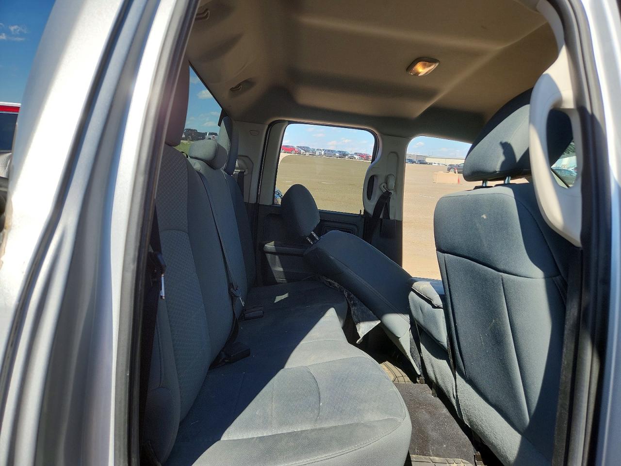 2014 Ram 1500 St Silver vin: 1C6RR7FT1ES238871