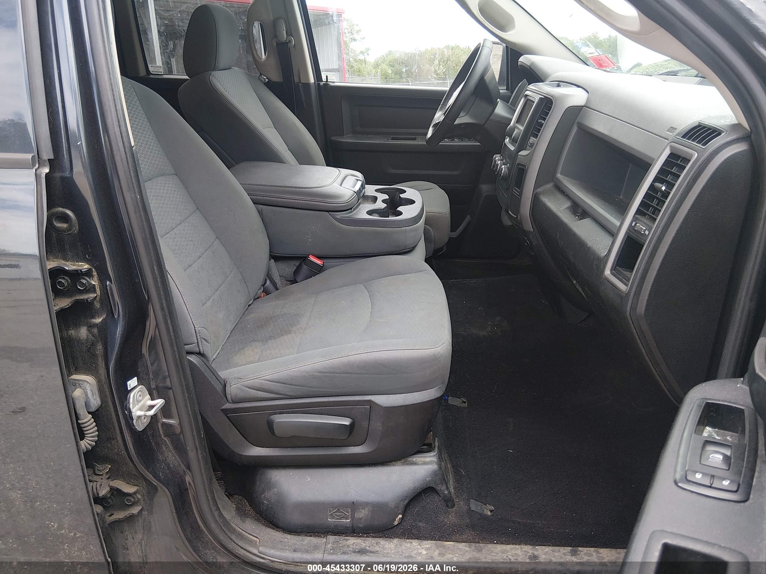 2014 Ram 1500 Express Black vin: 1C6RR7FT1ES321958