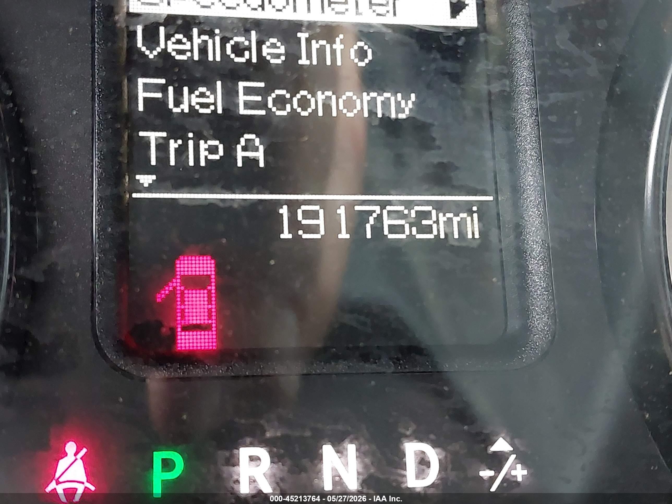 2015 Ram 1500 Express Burgundy vin: 1C6RR7FT1FS647664