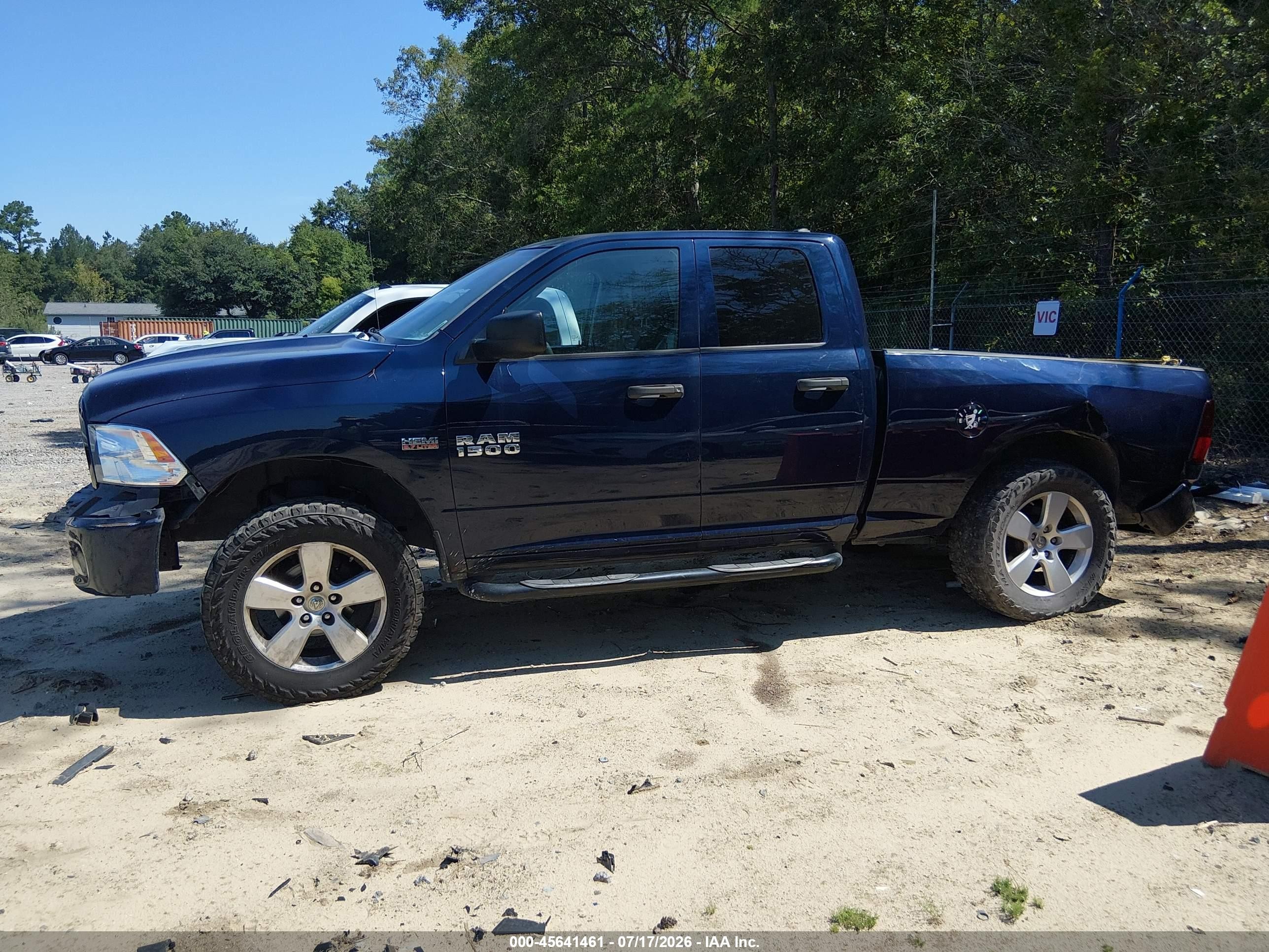 2015 Ram 1500 Tradesman Синий vin: 1C6RR7FT1FS670796