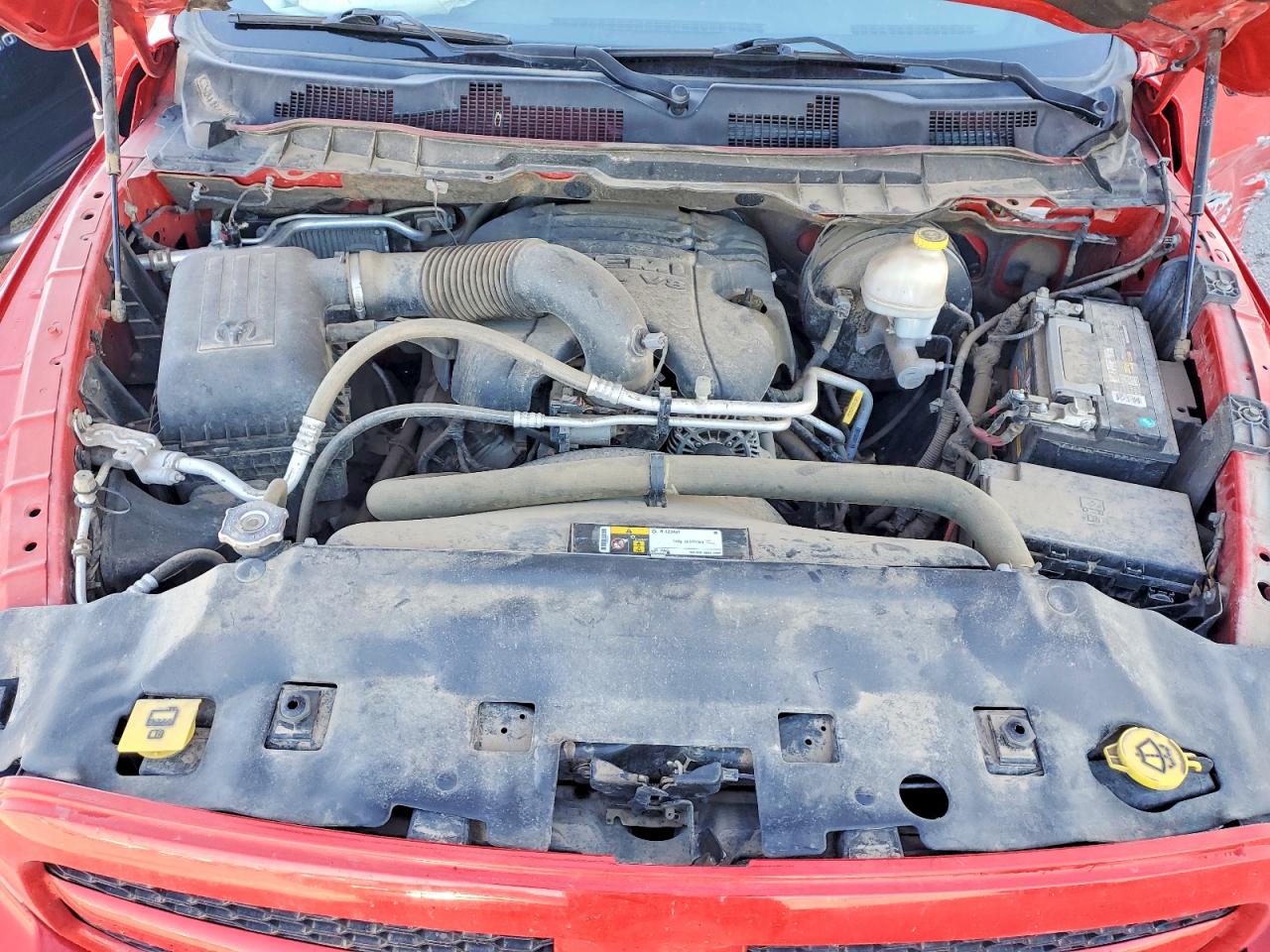 2016 Ram 1500 Red vin: 1C6RR7FT1GS125893