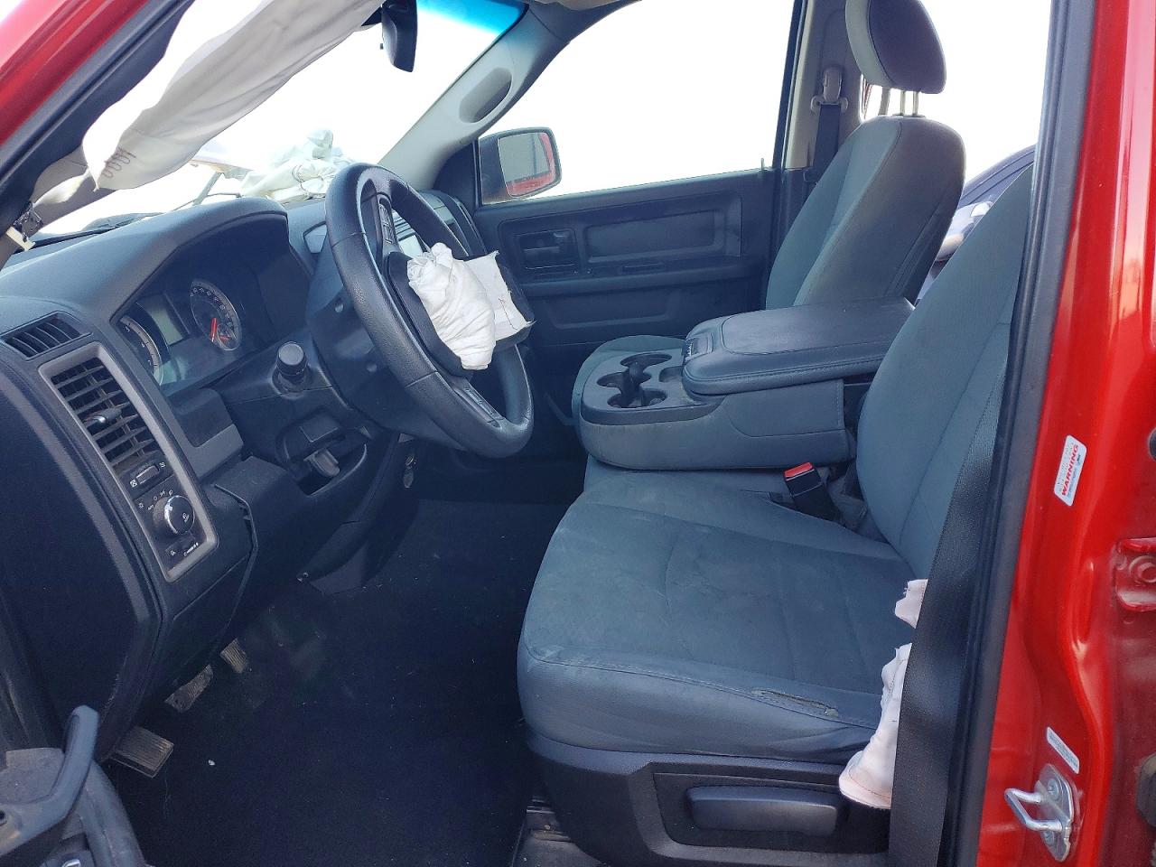 2016 Ram 1500 Red vin: 1C6RR7FT1GS125893