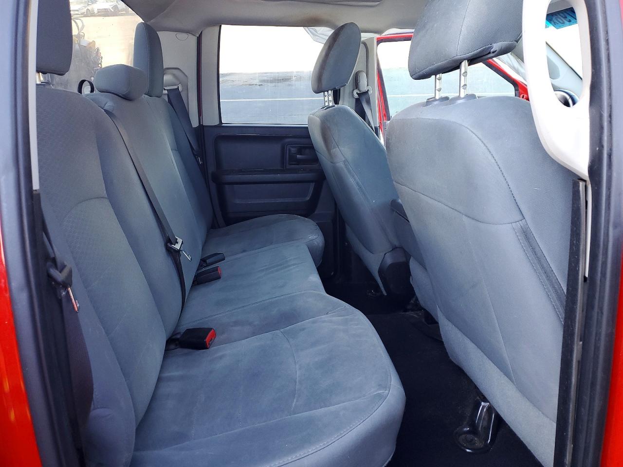 2016 Ram 1500 Red vin: 1C6RR7FT1GS125893