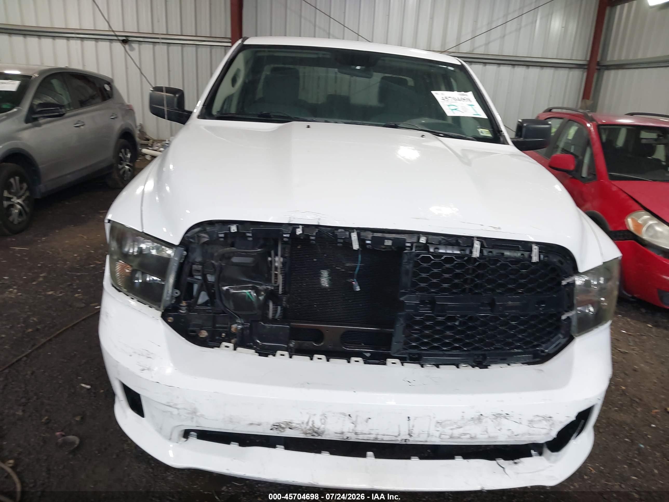 2013 Ram 1500 Express White vin: 1C6RR7FT2DS606005