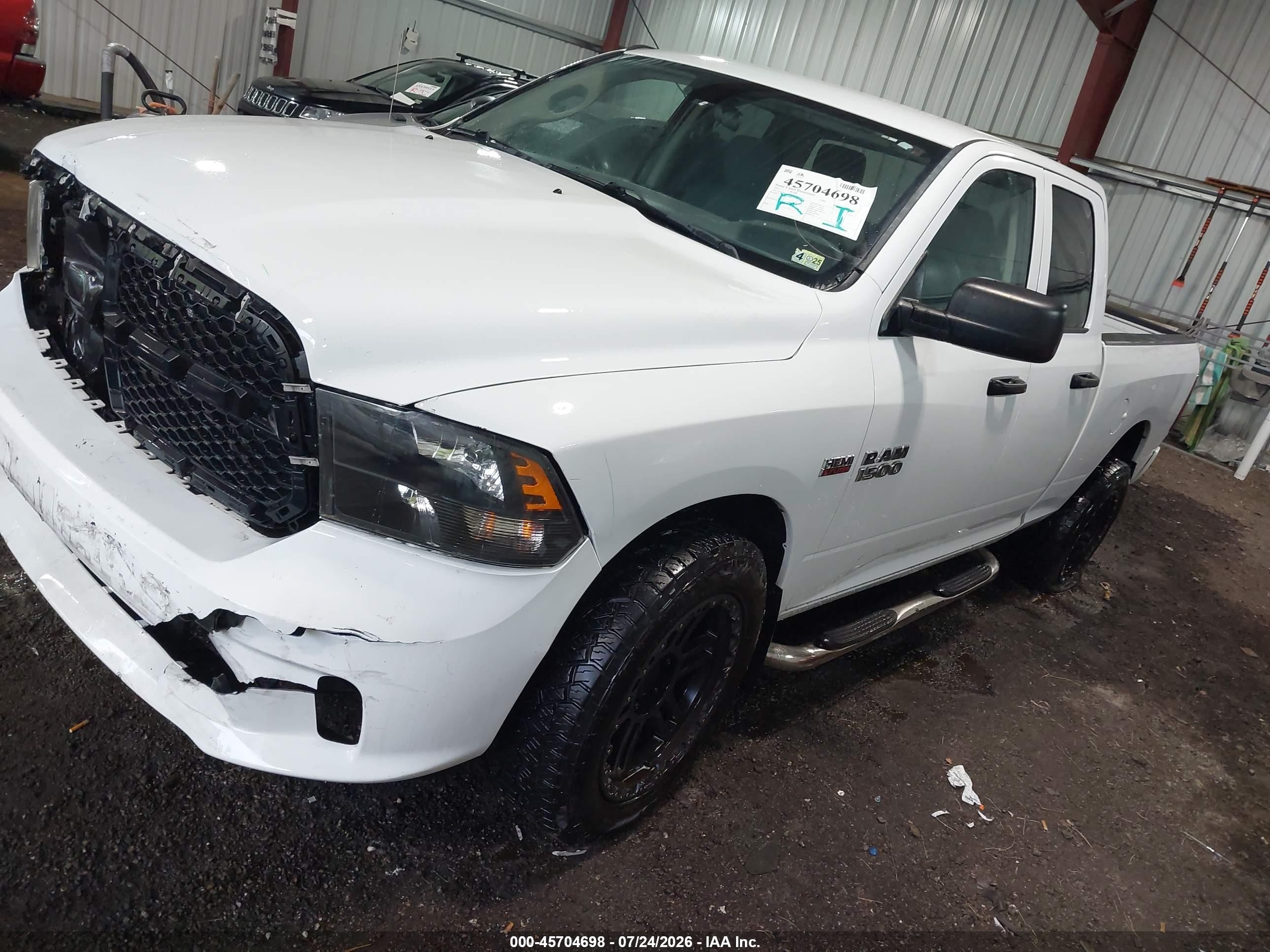 2013 Ram 1500 Express White vin: 1C6RR7FT2DS606005