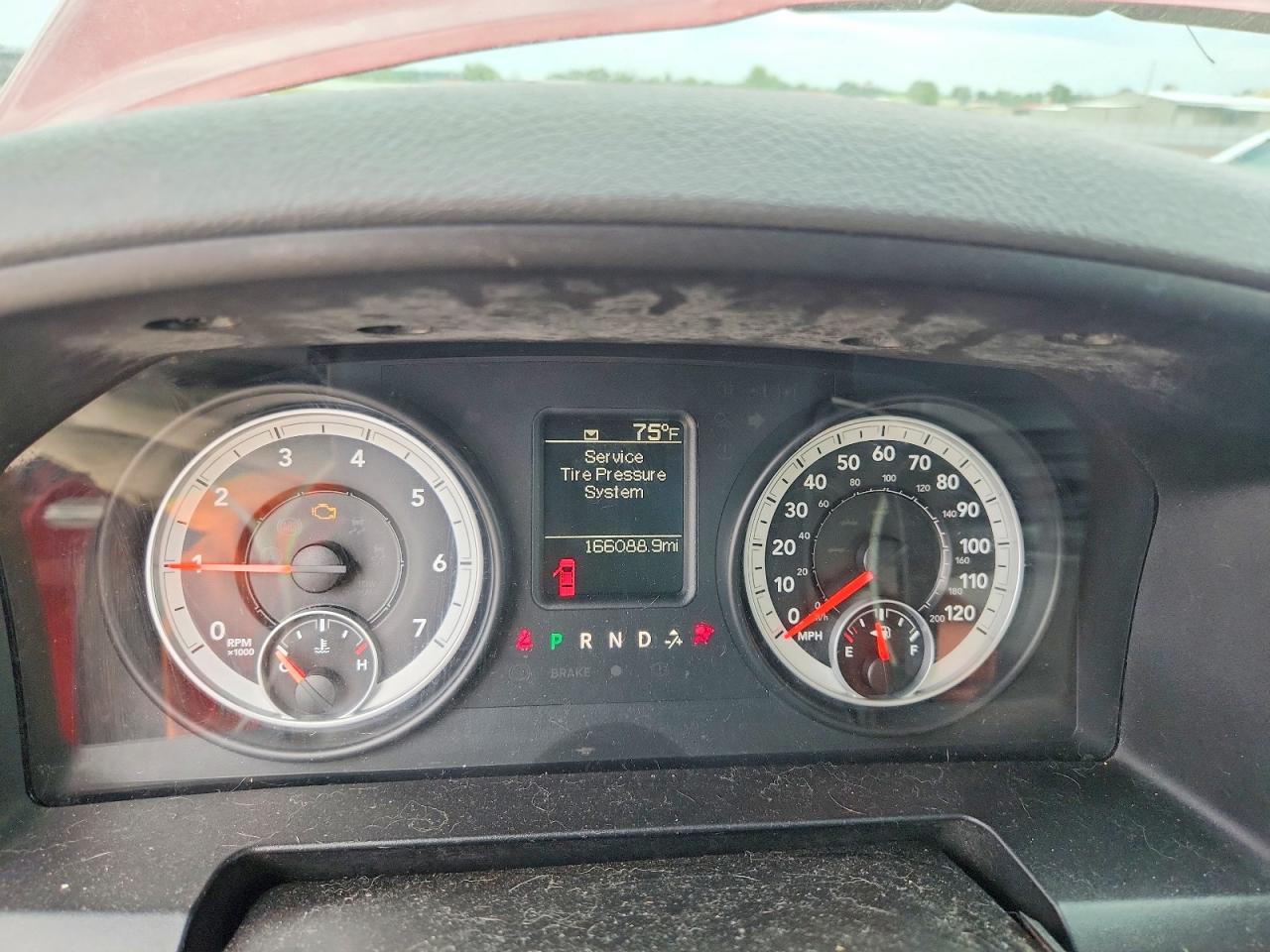 2013 Ram 1500 St Burgundy vin: 1C6RR7FT2DS676944