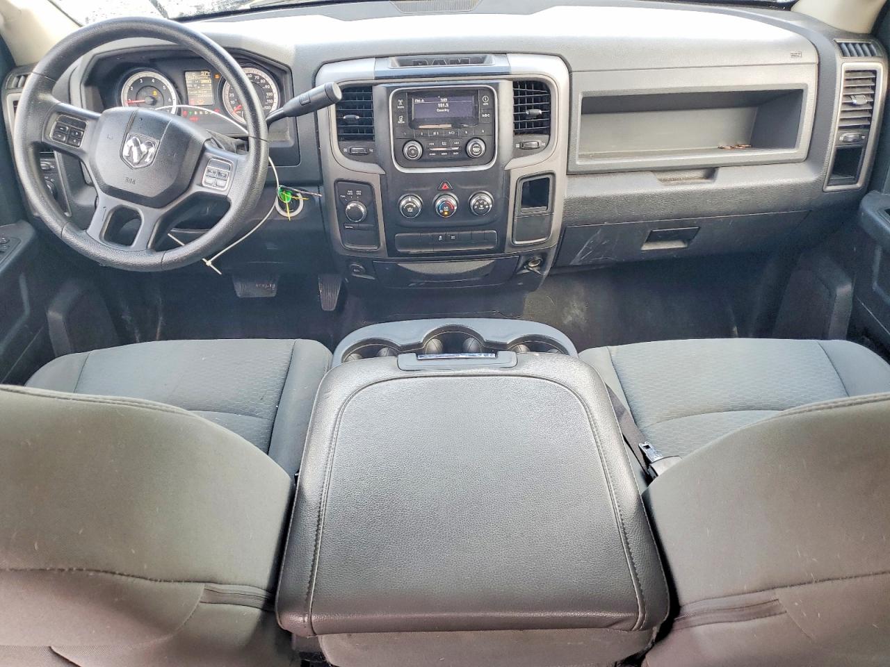 2013 Ram 1500 St Серебряный vin: 1C6RR7FT2DS709909