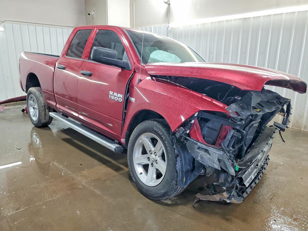 2014 Ram 1500 St Red vin: 1C6RR7FT2ES168863